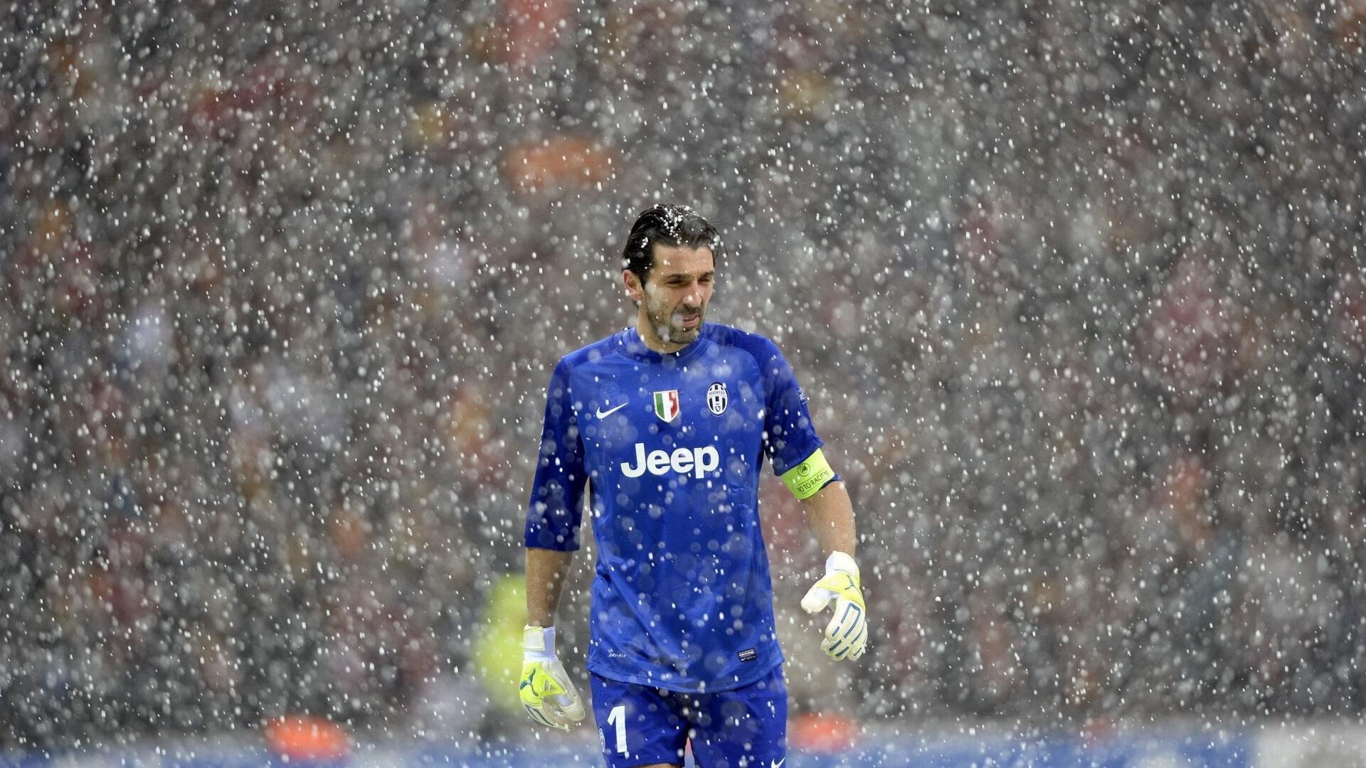 欧冠决赛惊天逆转，皇马3-2绝杀拜仁，维尼修斯双响+贝林厄姆制胜球